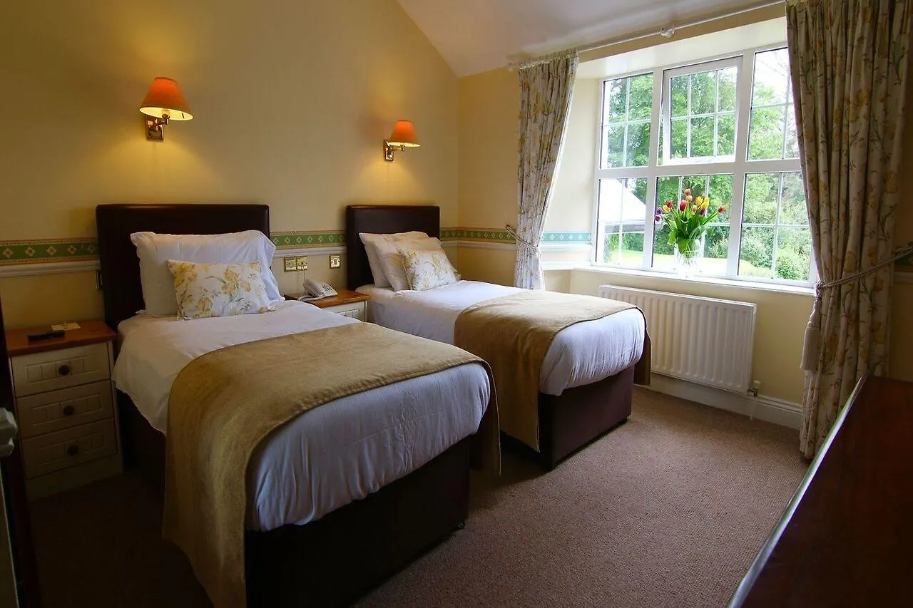 Killeen House Hotel And Rozzers Restaurant Killarney